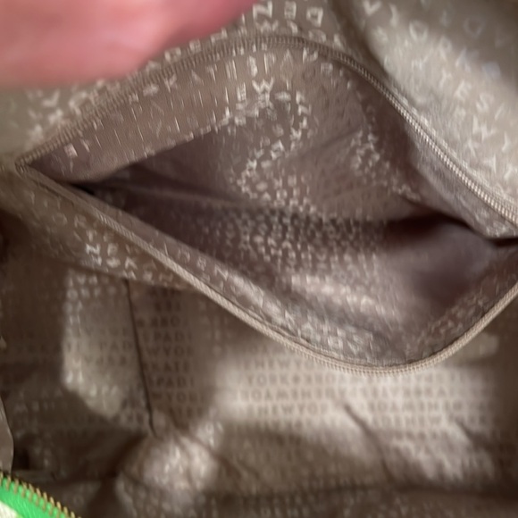 KATE SPADE  Leaf Green & Cream Tropical Canvas Patent Leather  Shoulder Bag EUC - Picture 17 of 17